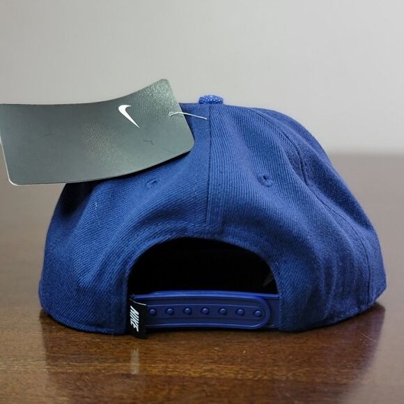 Nike Sportswear NSW Blue Hat Cap Metallic Logo New - Picture 5 of 5
